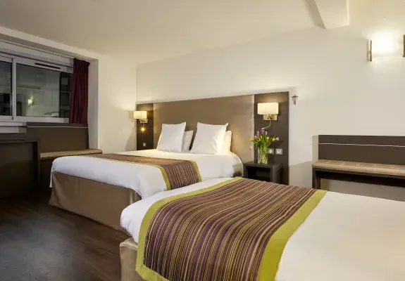 Hotel Astrid Lourdes Chambre triple confort