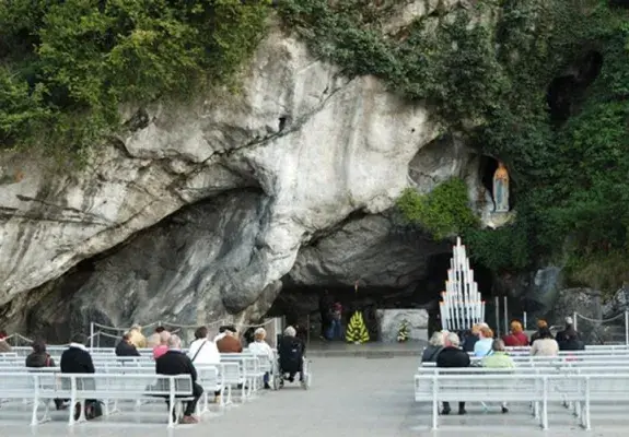  Hotel Astrid Lourdes A Gruta de Massabielle