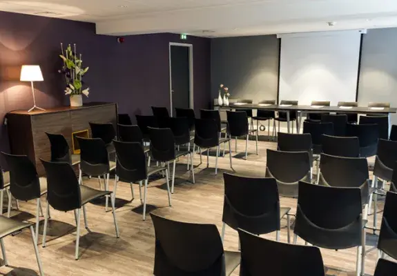  Hotel Astrid Lourdes Salle de conference