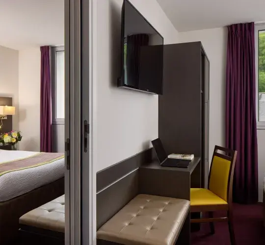  Hotel Astrid Lourdes 2 interconnecting rooms for 4 hotel Astrid Lourdes