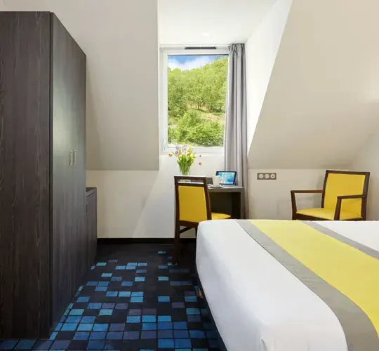  Hotel Astrid Lourdes Chambre familiale lourdes duplex