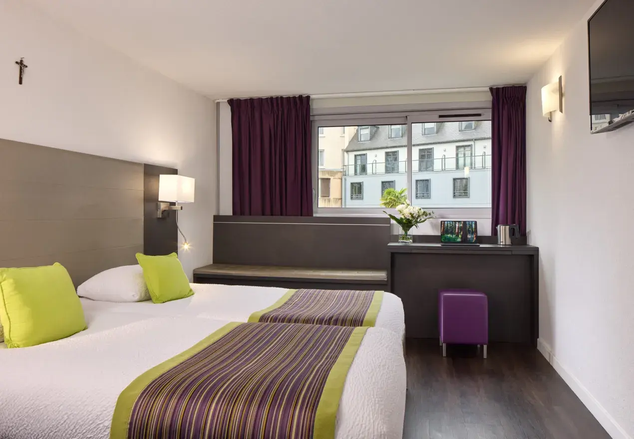  Hotel Astrid Lourdes Habitación Adaptada para discapacitados 2 camas y ducha