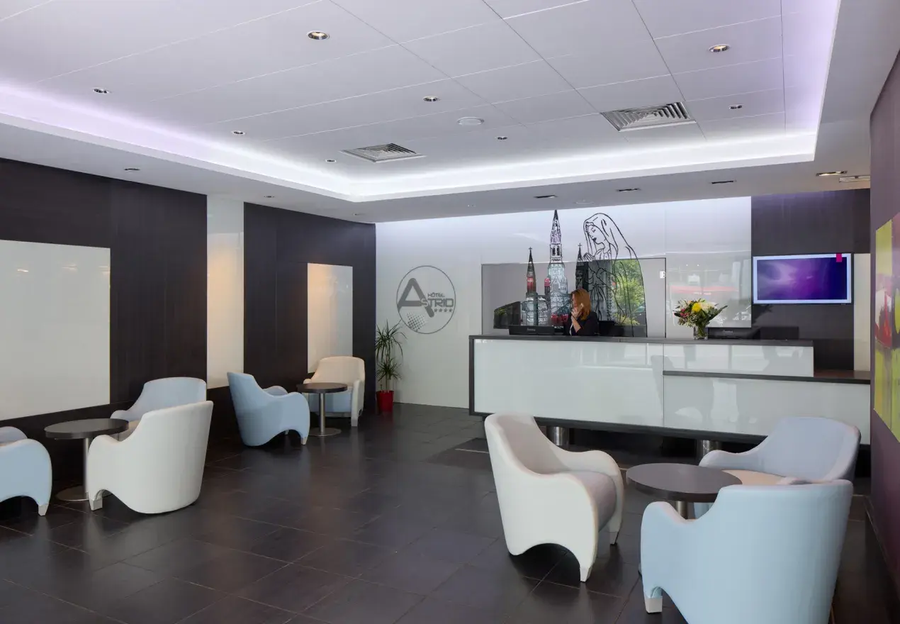  Hotel Astrid Lourdes Hotel Astrid 4 estrelas, próximo dos Santuários de Lourdes, com restaurante e bar lounge