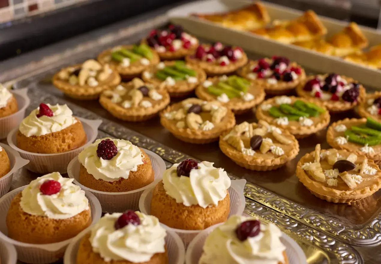  Hotel Astrid Lourdes Warm en koud buffet in Hotel Astrid Lourdes