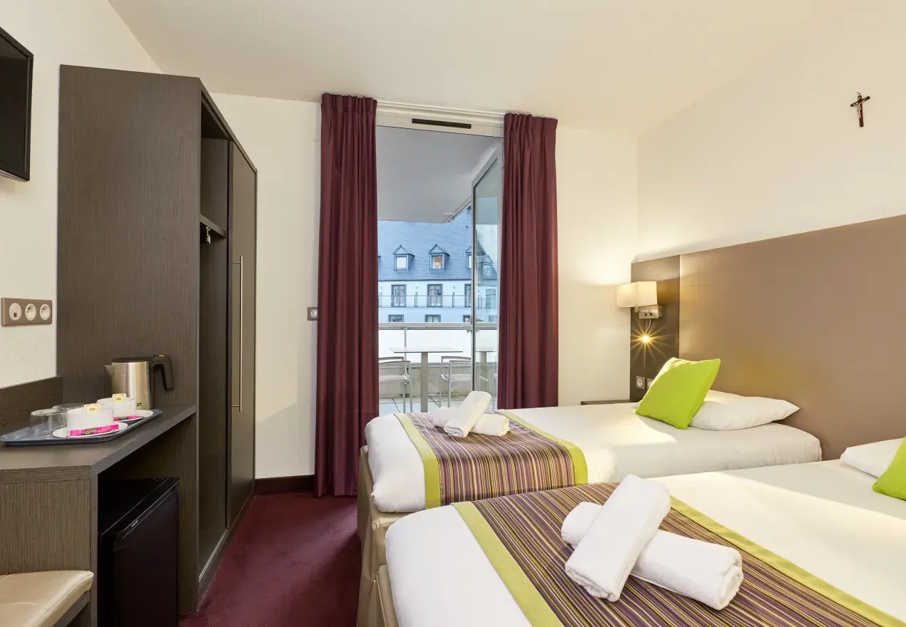  Hotel Astrid Lourdes Chambres hotel Astrid Lourdes proche grotte 4 etoiles