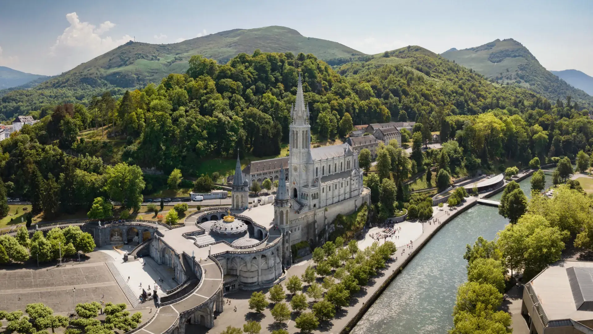  Hotel Astrid Lourdes Hotel Astrid 4 étoiles Lourdes proche des sanctuaires